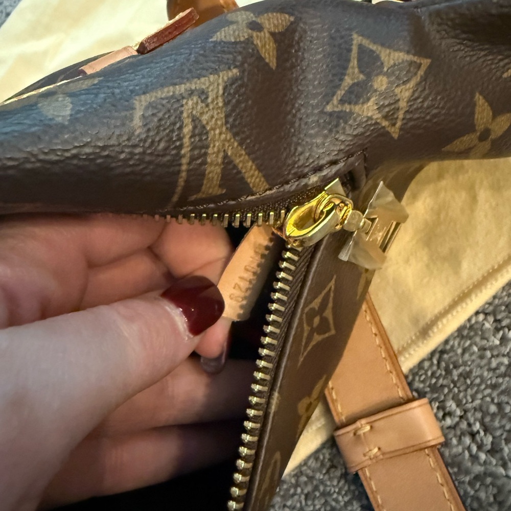 Louis Vuitton BumBag - Picture 9 of 10